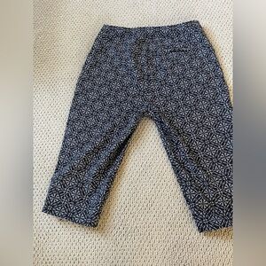 Women's Patterned Capri Pants - Navy/White
